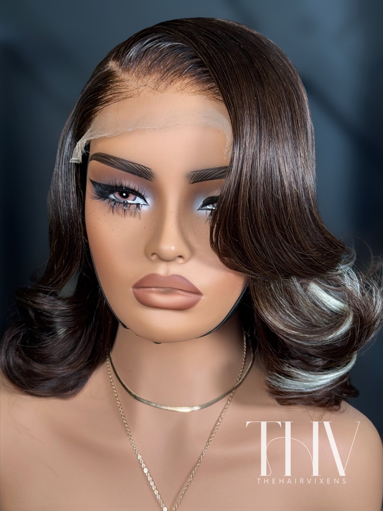 Chic Highlighted Glam Wig